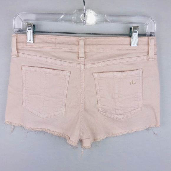 Scattered Magnolia Shorts